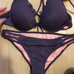 VS Purple Bikini (32B Top, S Bottom)